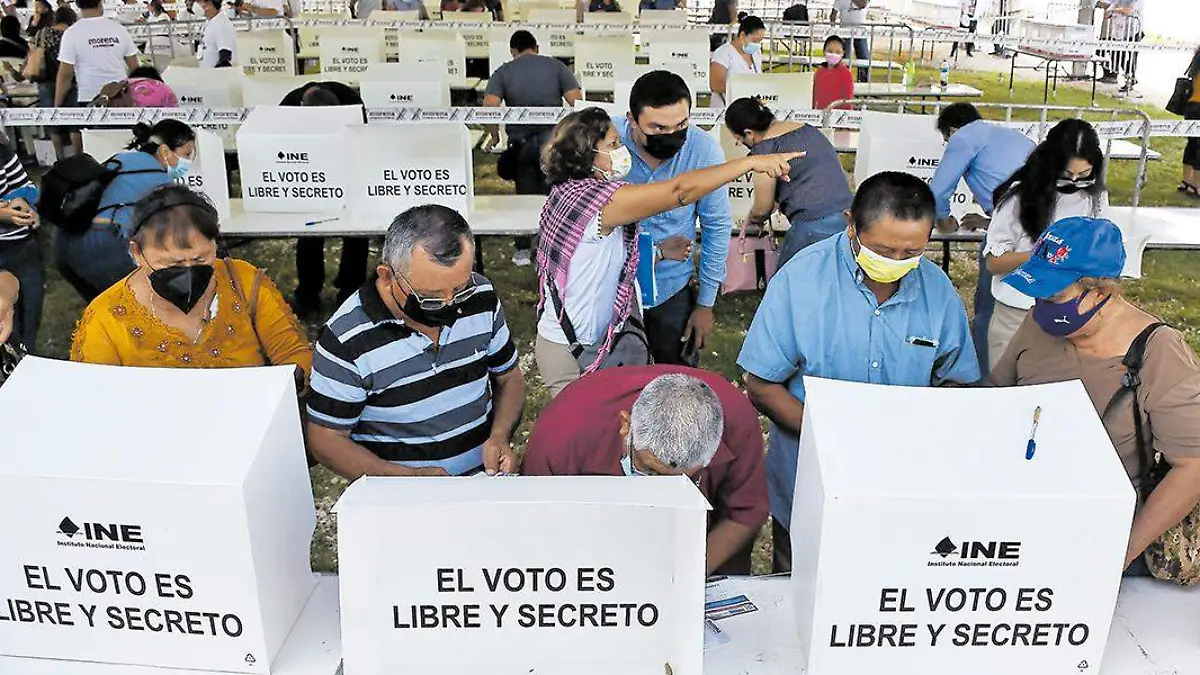 Urnas del INE en jornada electoral